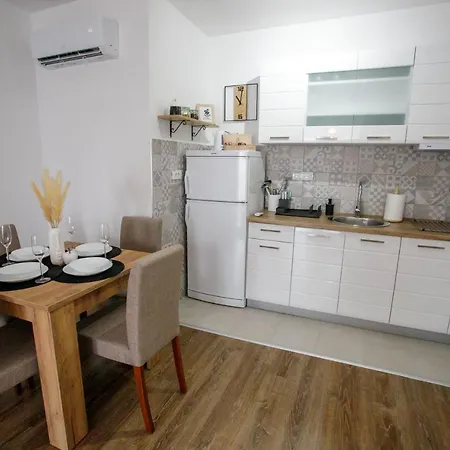 Apartman Paratetis 2 Palić Exteriör bild