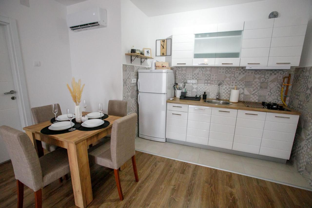 Paratetis 2 Apartment Palic