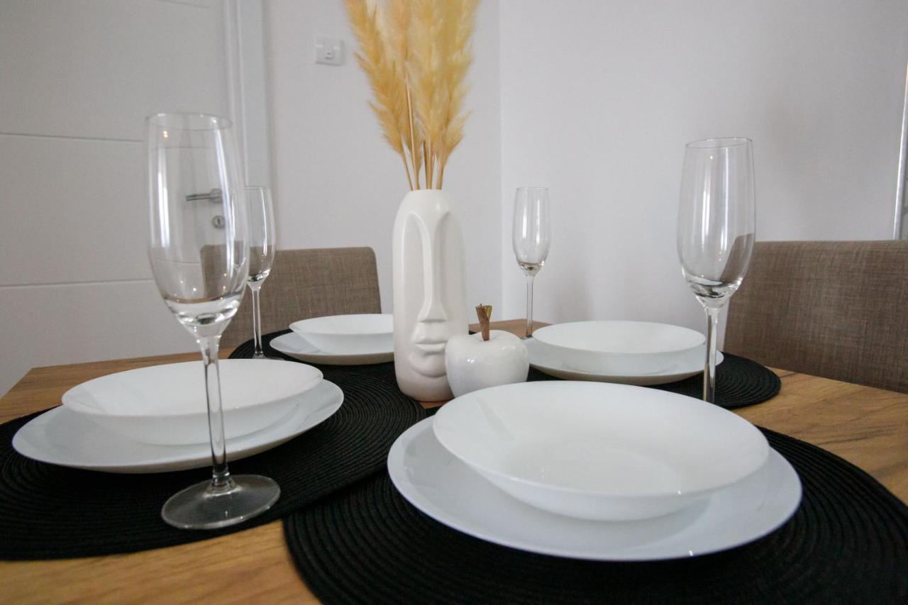 Paratetis 2 Apartment