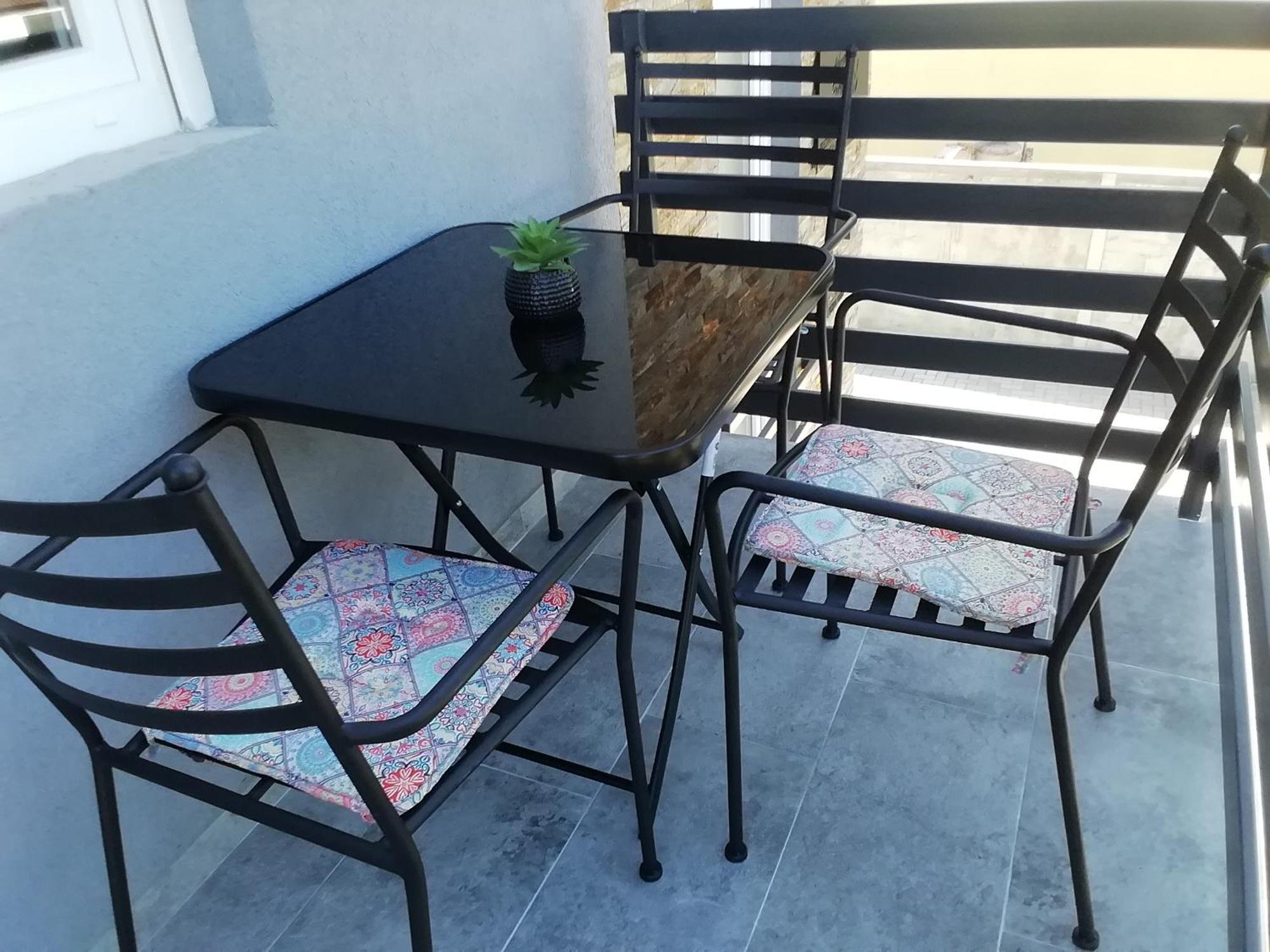 Apartment Paratetis 2